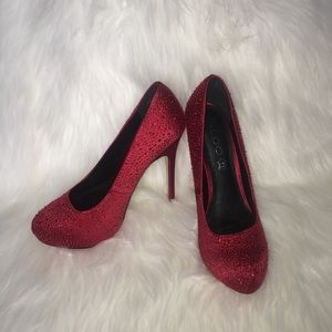 ALDO Red Pumps